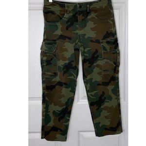 Alice Olivia Johnsie High-Rise Camo Cargo Pants 0
